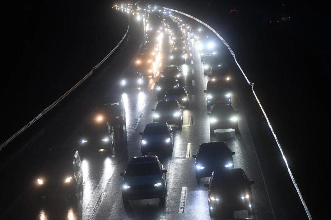 Yollarda bayram tatilinden dönüş yoğunluğu başladı