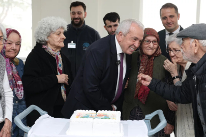 Başkan Şadi Özdemir'den vefa dolu ziyaret