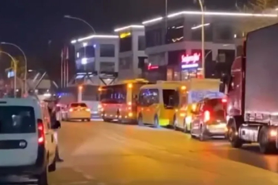 Bursa’da ulaşım krizi büyüyor: Şoförlerden konvoylu protesto!