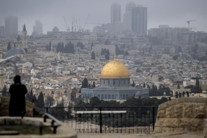 İsrail Mescid-i Aksa'yı kapalı tutmayı sürdürüyor