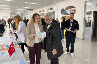 Kolon kanserine ‘kolonoskopi’ önerisi