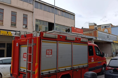 Bursa'da çatı çökünce metrelerce yükseklikten düştü!