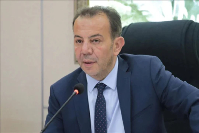 Bolu Belediyesi'ne şafak baskını!