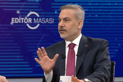 Canlı yayına damga vuran an! Bakan Fidan aniden frene bastı: Burada durayım ben