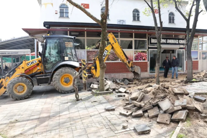 İhsaniye eski köy meydanı modern çehresine kavuşuyor!