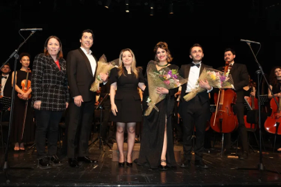 "Bir perde bir senfoni": Nilüfer Orkestrası mest etti