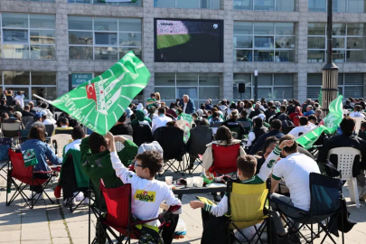 Bursaspor’un şampiyonluk heyecanı Nilüfer’de zirve yaptı!