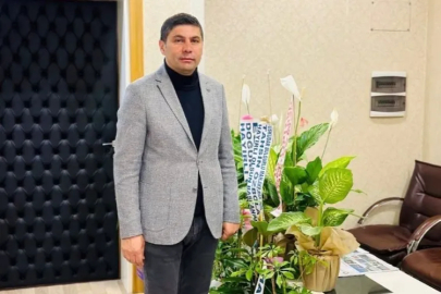 Belediye başkanının sekreterine satırla saldırı!