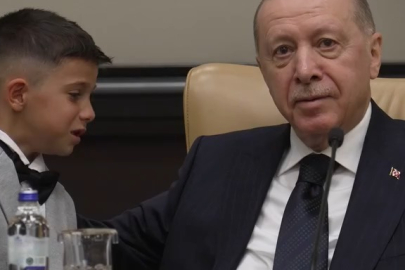 Cumhurbaşkanı Erdoğan göz yaşlarını tutamadı...