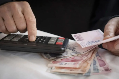 En düşük emekli maaşı yeniden şekilleniyor: İşte konuşulan yeni rakam!