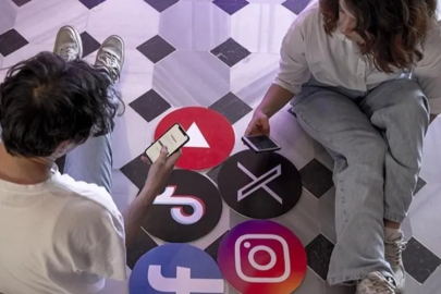 Sosyal medyada yeni dönem! Kimlik doğrulama...