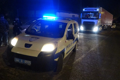 Yol kenarında sır ölüm!