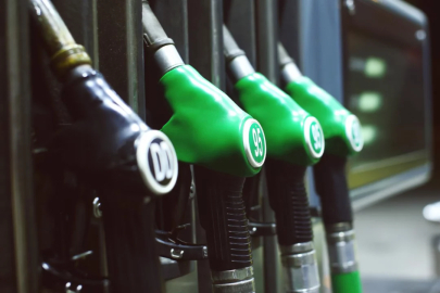 Benzine zam, otogaza indirim geldi!