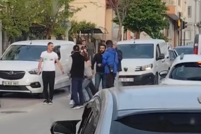 Bursa'da trafikte gerilim tırmandı: Döner bıçağıyla dehşet saçtı!