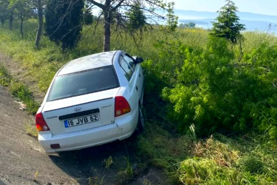 Bursa yolunda direksiyon hakimiyetini kaybetti! 2 yaralı...