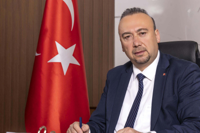 Özkan Yalım'dan CHP Genel Başkanı Özgür Özel'e istihdam karşılığı destek iddiası!