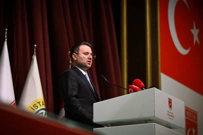 Bakan Akın Gürlek, CHP kurultay davasındaki “mutlak butlan” kararının demokrasiye güveni pekiştirdiğini belirtti.