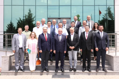 Şadi Özdemir sanayicilerle buluştu: "Ortak akılla yöneteceğiz"
