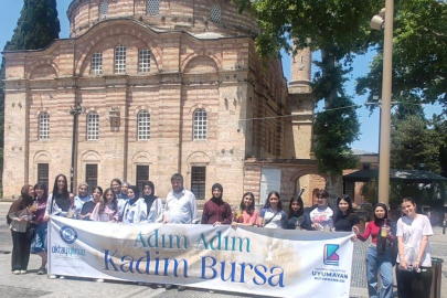 Yıldırımlı gençler tarihi yerinde öğreniyor!