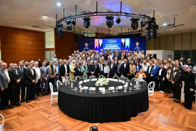 Bursa AK Parti'de büyük buluşma! Eski ve yeni kadrolar...