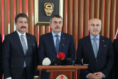 Milli Eğitim Bakanı Tekin: "YKS'ye giren bütün gençlerimize başarılar diliyorum"