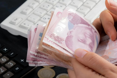 Memur ve emeklinin gözü Temmuz zammında!