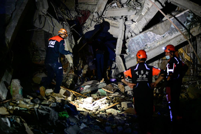 Venezuela'da deprem felaketi büyüyor! Can kaybı 2 bin 645'e yükseldi