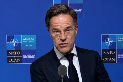 Rutte'den S-400 ve İran açıklaması: "Türkiye ile ABD'nin meselesi"