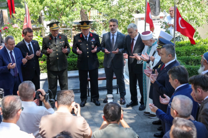 Bursa'da 15 Temmuz programı şehitleri anıldı!