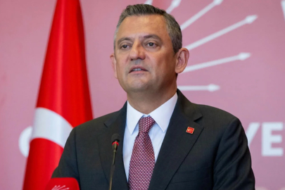 CHP'de "yeni parti" hazırlığı: Özgür Özel tarih verdi