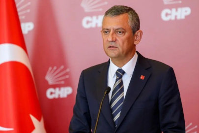 Özgür Özel'den dikkat çeken grup toplantısı konuşması! "Tarihi Bir Kavşaktayız"