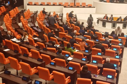YENİ Parti kuruldu, TBMM’de oturma düzeni değişti!