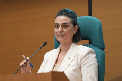 Üsküdar Belediyesi'ne yolsuzluk operasyonu: Başkan Sinem Dedetaş gözaltında!