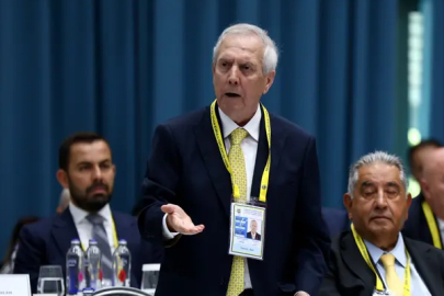 Fenerbahçe Divan Kurulu'nda gergin anlar!