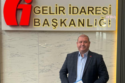 İzmir Menderes Belediye Başkanı İlkay Çiçek gözaltında!