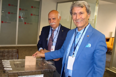 Kutlu Parti 1. Olağan Kurulyat'ını gerçekleştirdi!
