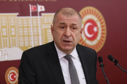 Zafer Partisi Genel Başkanı Özdağ: "Babanızın kemiklerini sızlatmayacağınızdan eminim."!