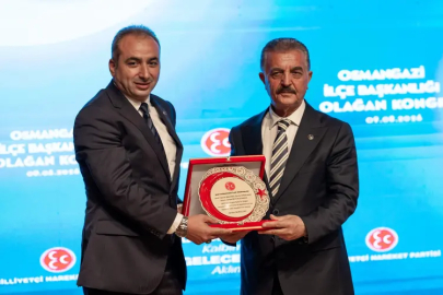 Osmangazi MHP’de bayrak değişimi: Yeni ilçe başkanı Burulday!