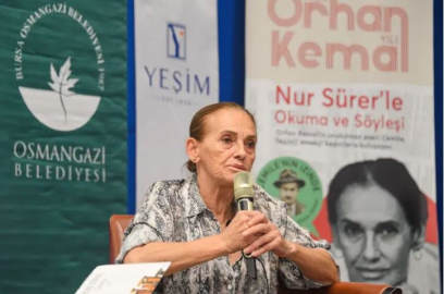Nur Sürer emekçi kadınlarla Orhan Kemal'in izinde buluştu!