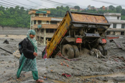Nepal’de sel felaketinde can kaybı 788’e yükseldi!