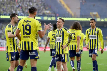 Fenerbahçe'ye FIFA'dan 3 dönem transfer yasağı!