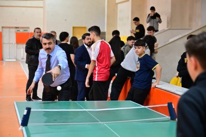 Yıldırım’da gençlerin geleceği için eğitim ve spor vurgusu!