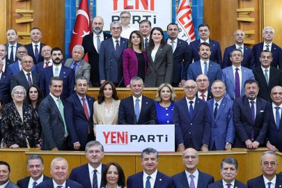 242 belediye başkanı yeni partiye katıldı!